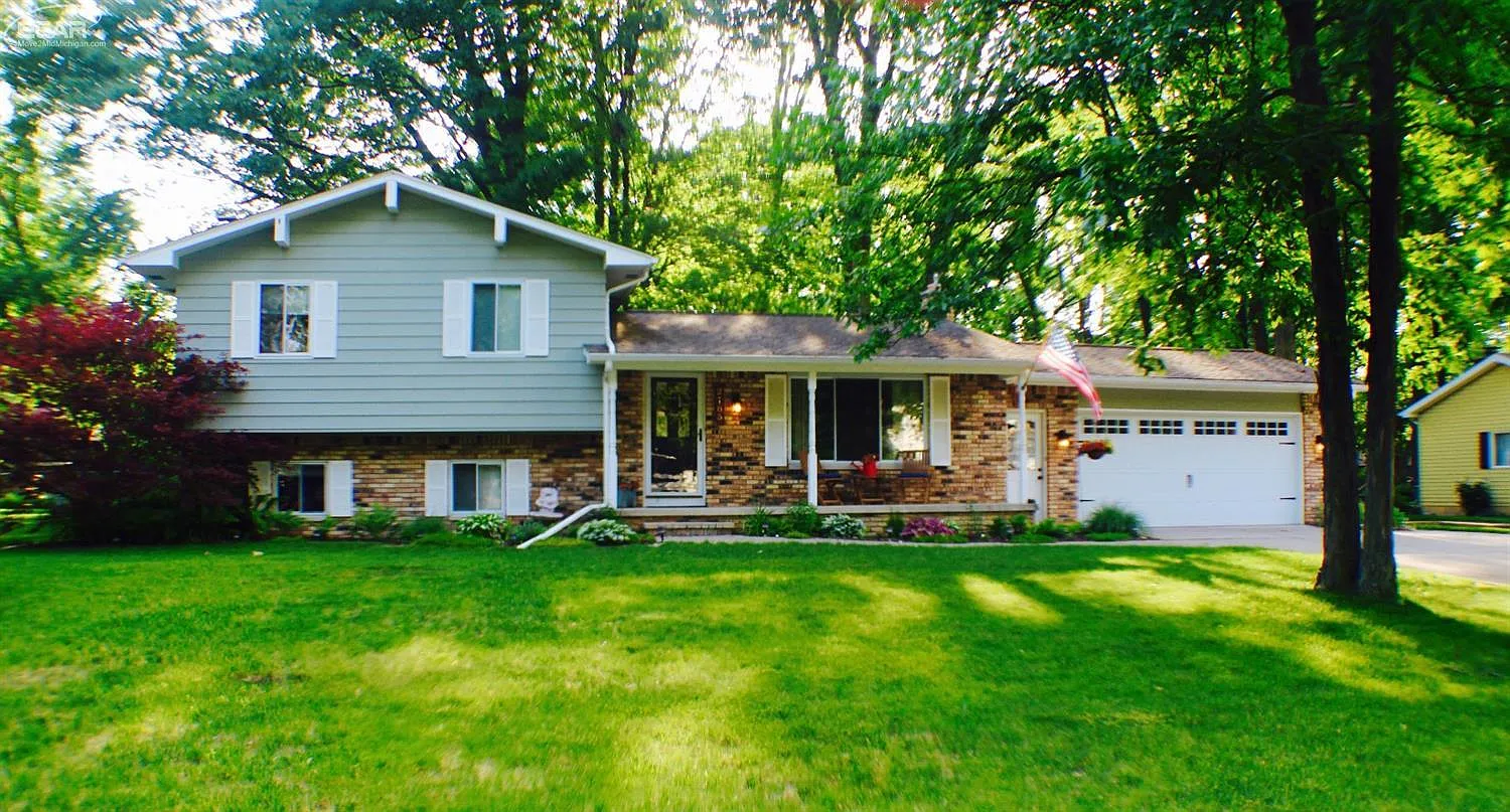 2185 Belle Meade Dr photo 1