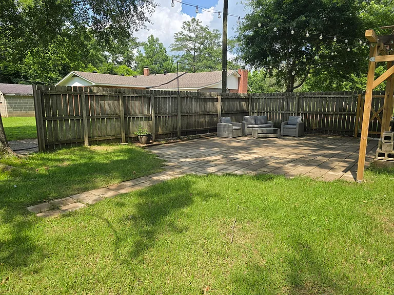 1608 S Pickensville Rd — Photo 32