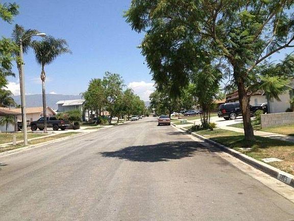 3rd image of 7525 Jacaranda Ave