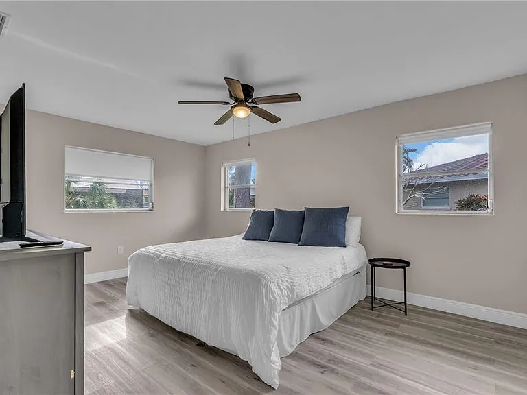 2544 Carlisle Pl — Photo 27