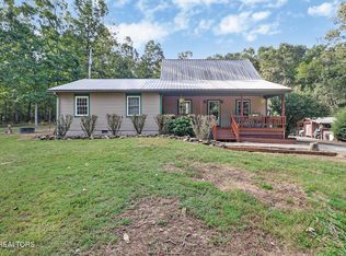 1222 Leffle Webb Rd, Crossville, TN 38572