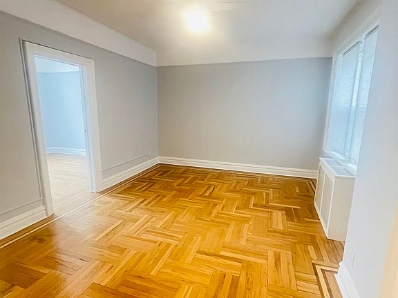 2nd image of 3718 Park Ave APT C1