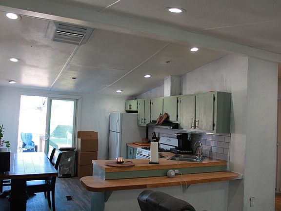 4th image of 1108 Inca Rd SW