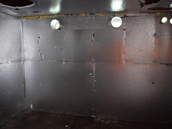 4th image of 908 W Grand Ave