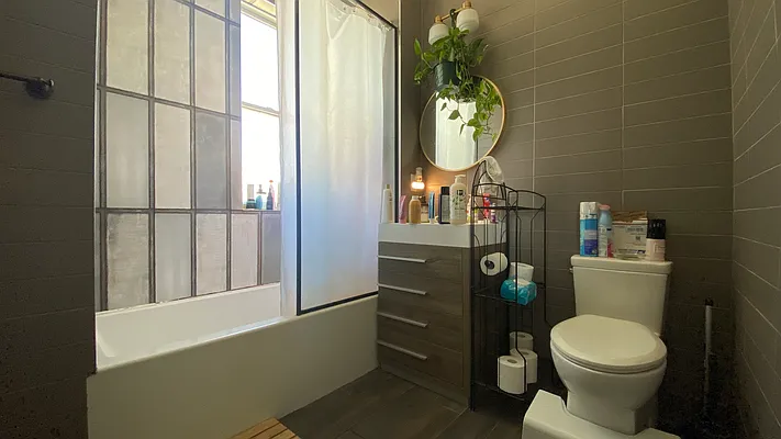 Rented by Nooklyn NYC LLC | media 10
