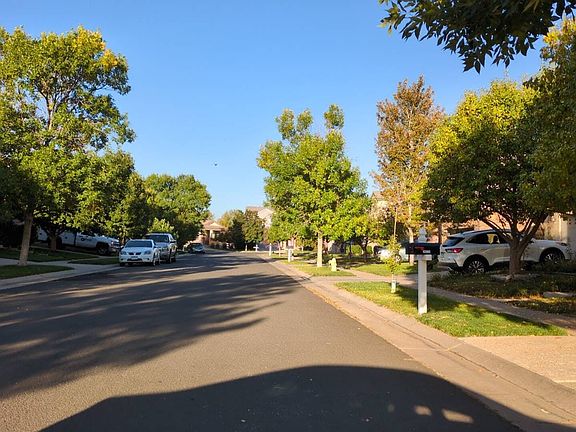 5th image of 24701 E Wyoming Cir