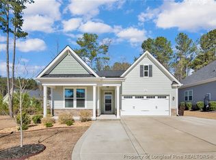 110 Glen Bend Ct, Spring Lake, NC 28390