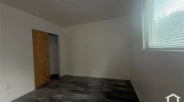 2 bed, 750 sqft, $2,900 — Photo 2
