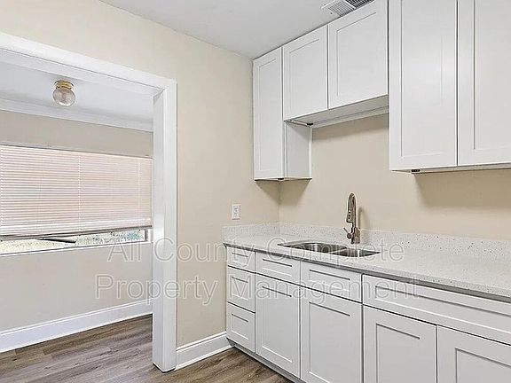 2nd image of 5463 Marcia Cir