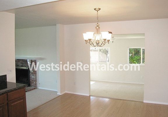 3rd image of 873 S La Grange Ave