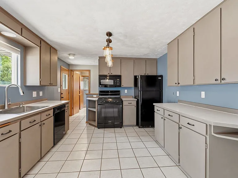 6520 N Sutherlin St — Photo 11