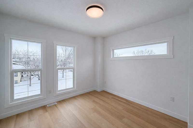 Calgary Townhouse for rent - 3 Bedrooms — photo 8
