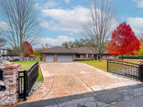 8525 Linda Creek Ct, Orangevale, CA 95662