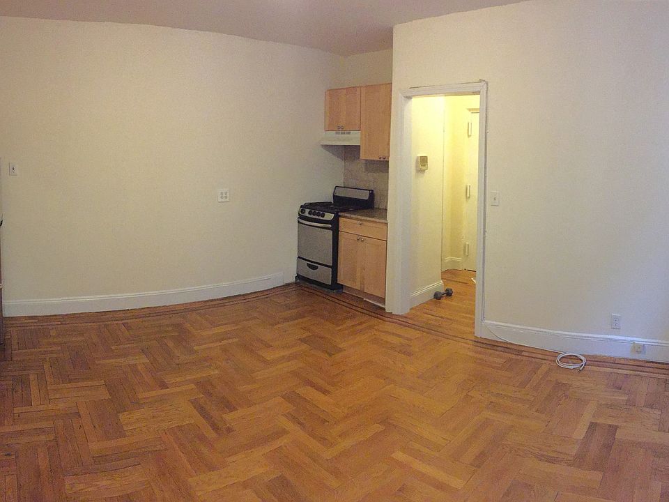 1st image of 3929 58th St #A6