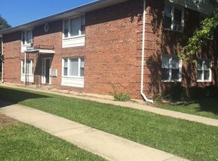 15238 Chicago Rd, Dolton, IL 60419