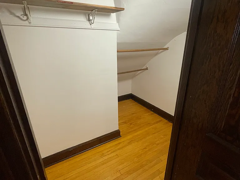 608 S Grove Ave #1 — Photo 8