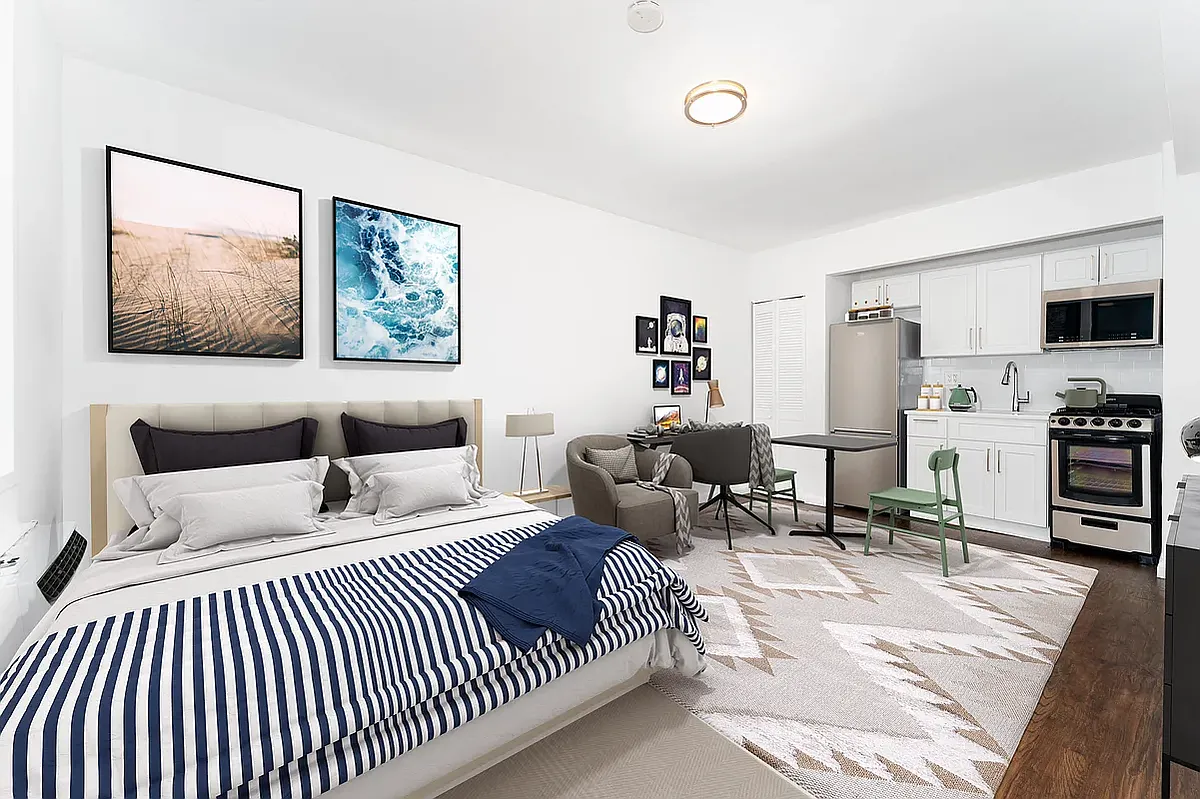 Building Photo - 32 Cornelia St #5A
