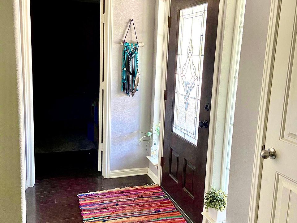 Front Door / Entry Way