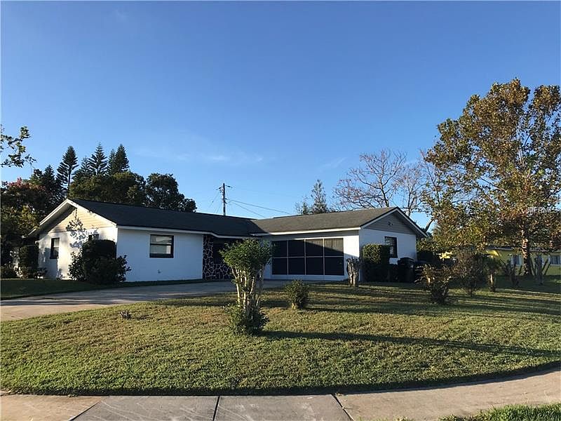 1st image of 996 Grayson Dr
