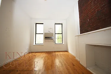 Rented by Kings Court Real Estate