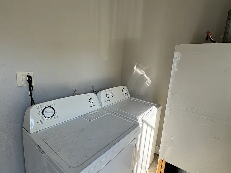 2234 Iberville St — Photo 9