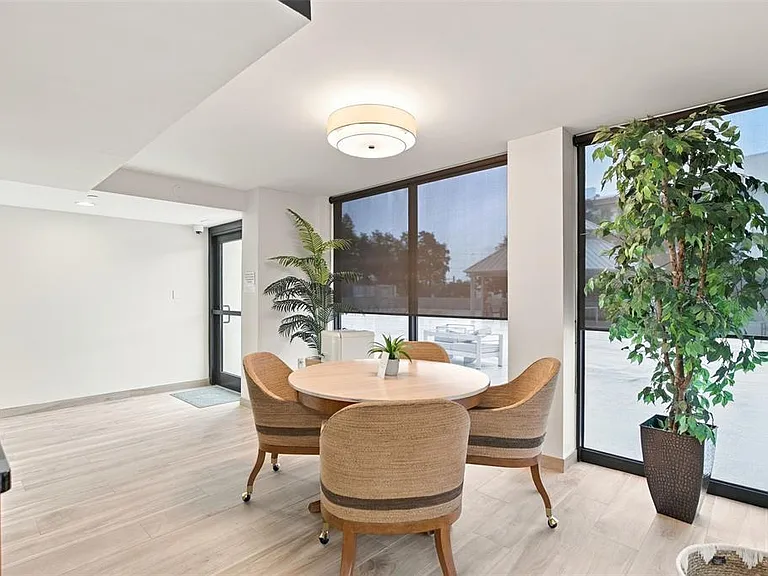 707 S Gulfstream Ave #207 — Photo 42