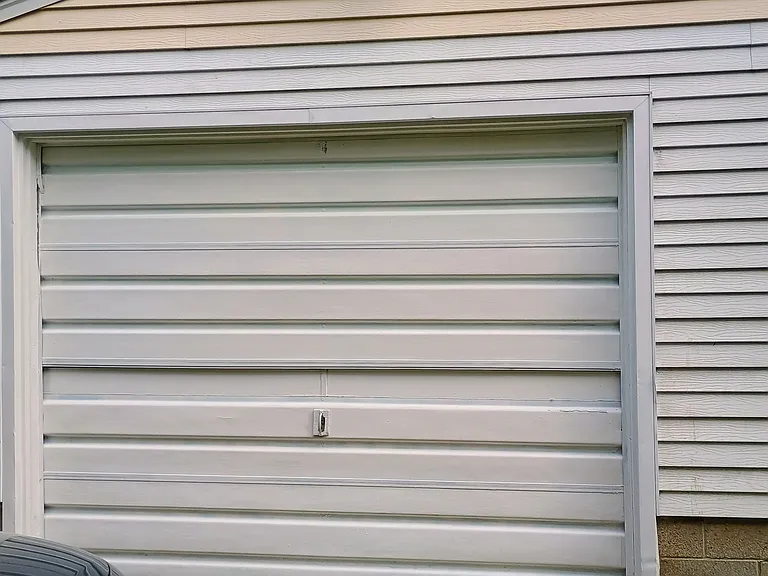 962 Stadelman Ave — Photo 2