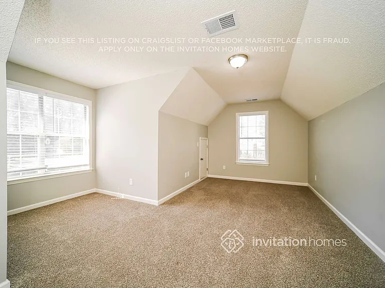 304 Freeman Forest Dr — Photo 12