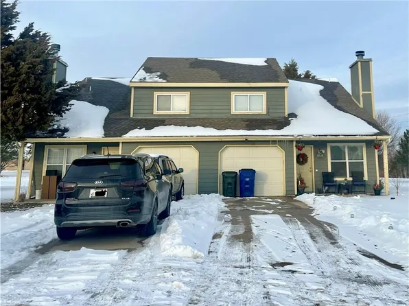 3908 Overland Cir, Lawrence, KS 66049