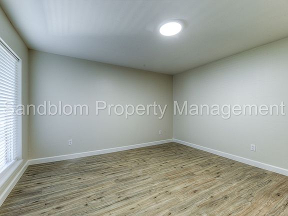 4th image of 7510 E 53rd Pl