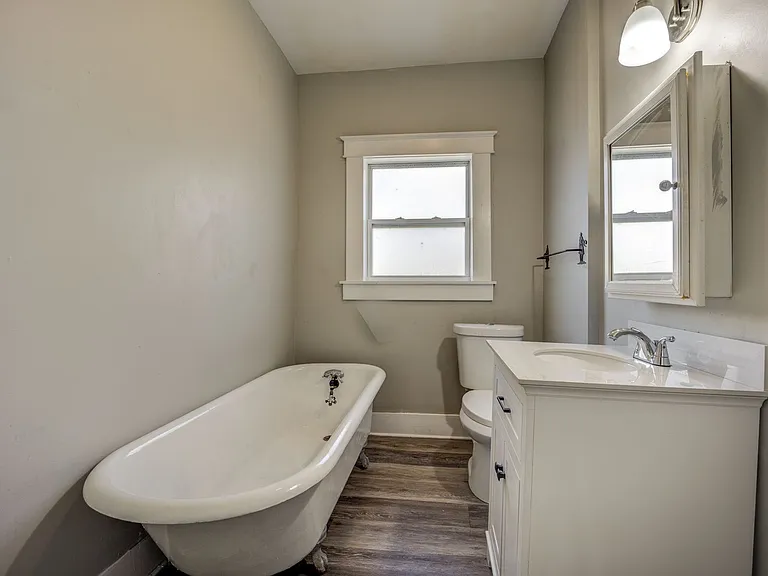 1704 S Q St — Photo 4