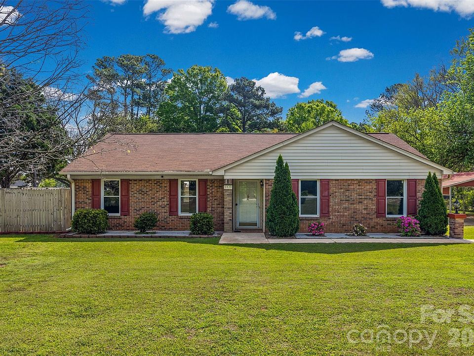 1st image of 1820 Springsteen Rd