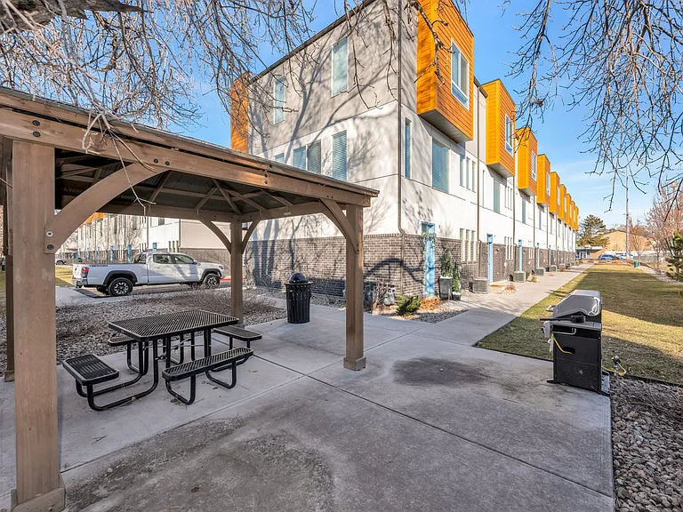 Tapestry Townhomes — Photo 15