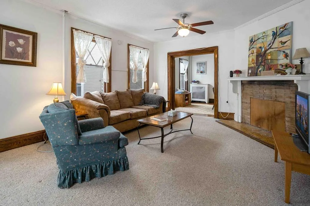 526 Stewart Ave — Photo 4
