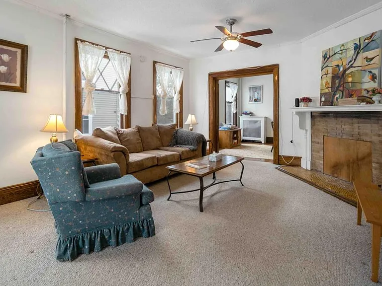 526 Stewart Ave #32 — Photo 4
