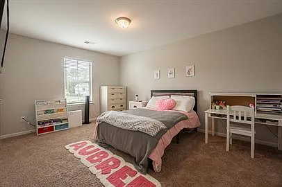 3624 Moseley Dr — Photo 5