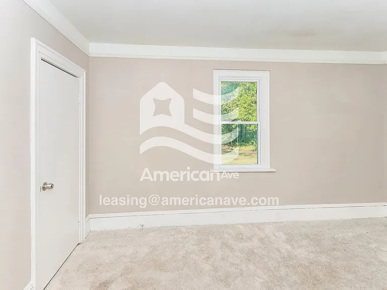 1674637_010_wm_-_bedroom_13193913.jpg