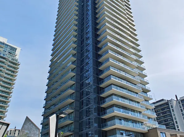 56 Forest Manor Rd #3011, Toronto, ON M2J 0E5