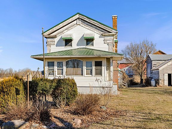 2nd image of 8360 Day Rd