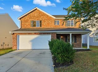 5127 Apsley Dr, Mc Leansville, NC 27301