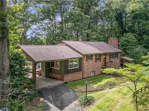 8002 Cabernet Cv, Stokesdale, NC 27357