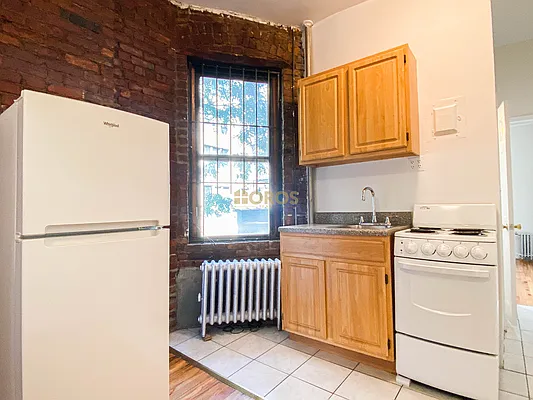 Rented by City Connections Realty | media 27