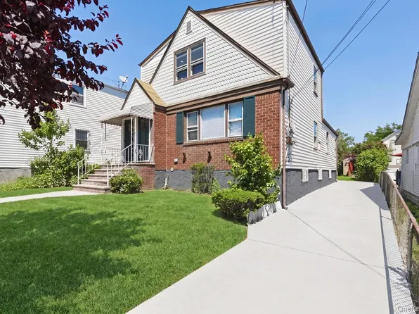 146-25 177th street, Queens Village, NY 11434