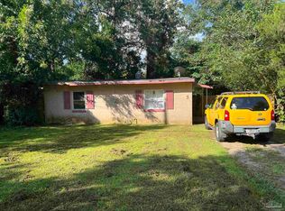 417 Lakeview Ave, Cantonment, FL 32533