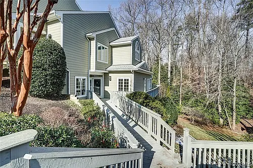 3139 Stony Point Rd Photo 1