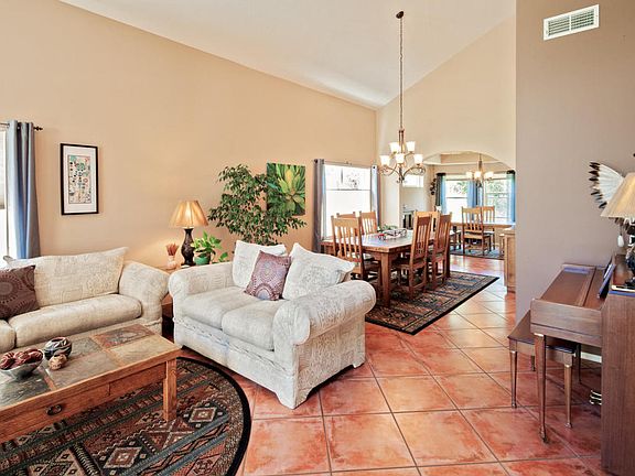5th image of 8417 Wilson Hurley Pl NE