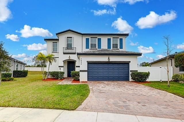 1st image of 7935 NW Greenbank Cir
