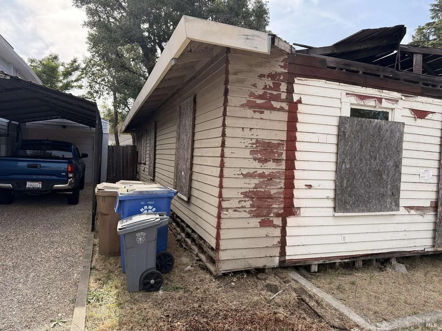 456 Seymour St - Photo 5