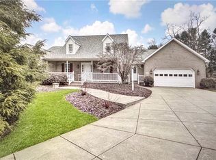 113 Gilliland Ave, Beaver Falls, PA 15010