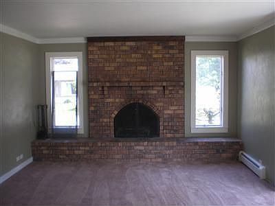 4th image of 421 N Gaylord Ave